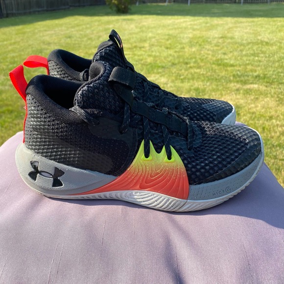 Under Armour Embiid One 'Origin'  Youth 6.5 / Mens 6.5  3023529-001  MSRP $120 - Picture 1 of 13